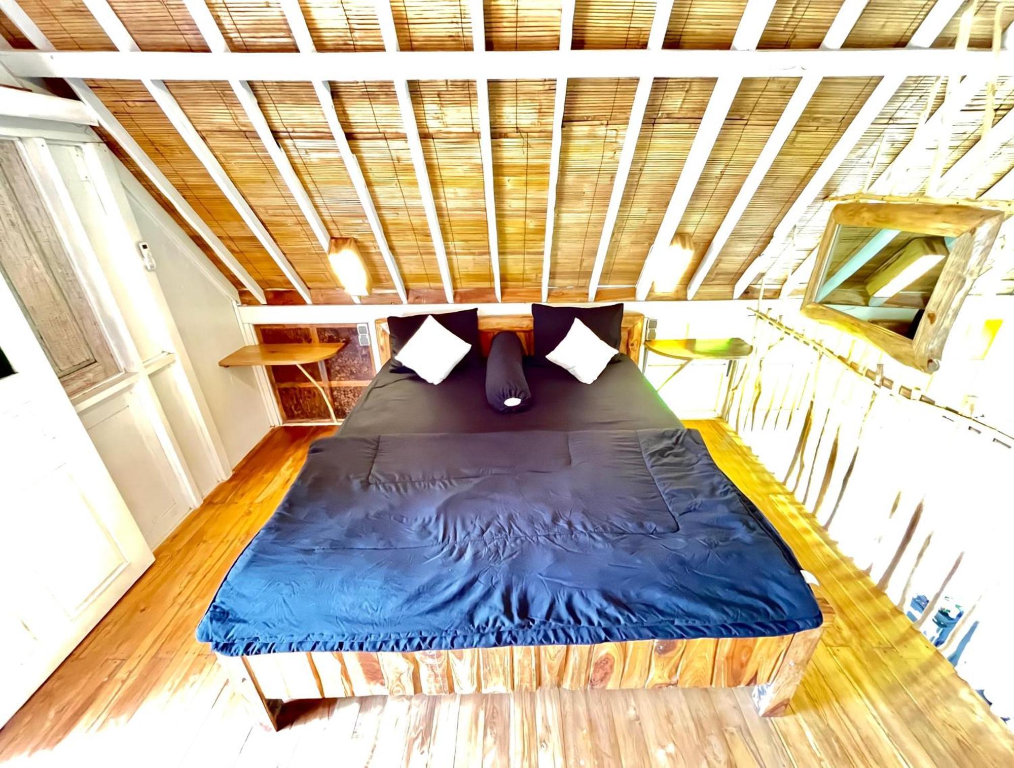 Pondok Is Oke Villa Scenic View Banyuwangi  Exterior photo